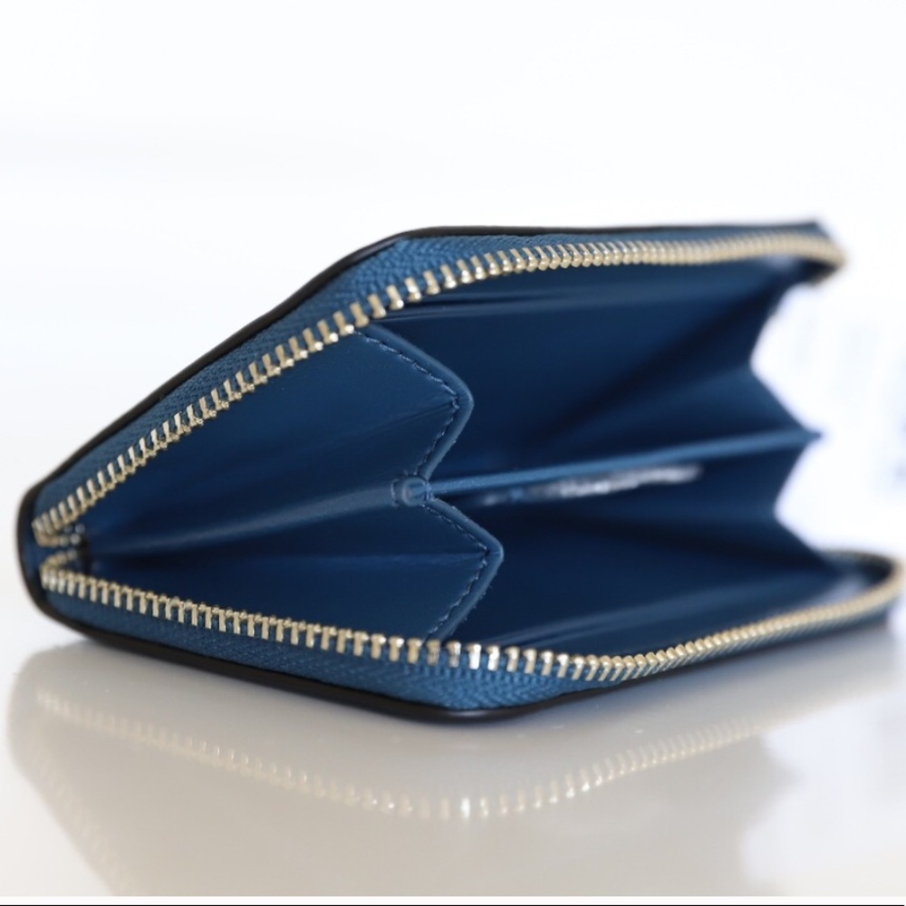 Ltd. Coach Bazooka Gum ID/Coin Zip Wallet - Picture 6 of 6